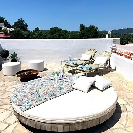 Villa Luxury Ibiza Villa By The Sea