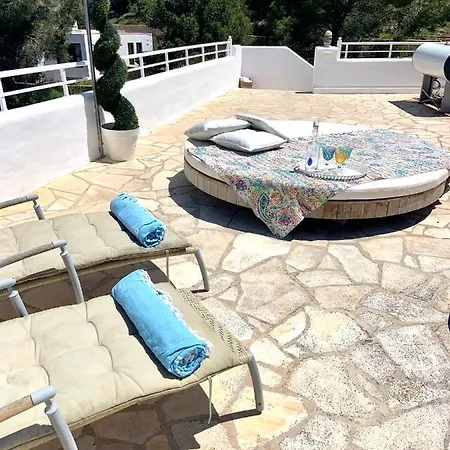 Luxury Ibiza Villa By The Sea